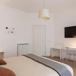Piazza Dante Casa Di Gio' * נאפולי